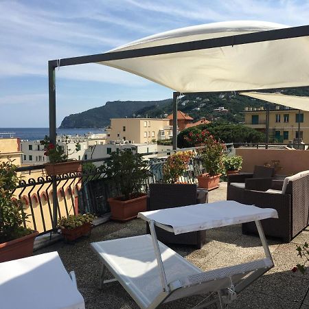 Hotel Graziella Споторно Экстерьер фото